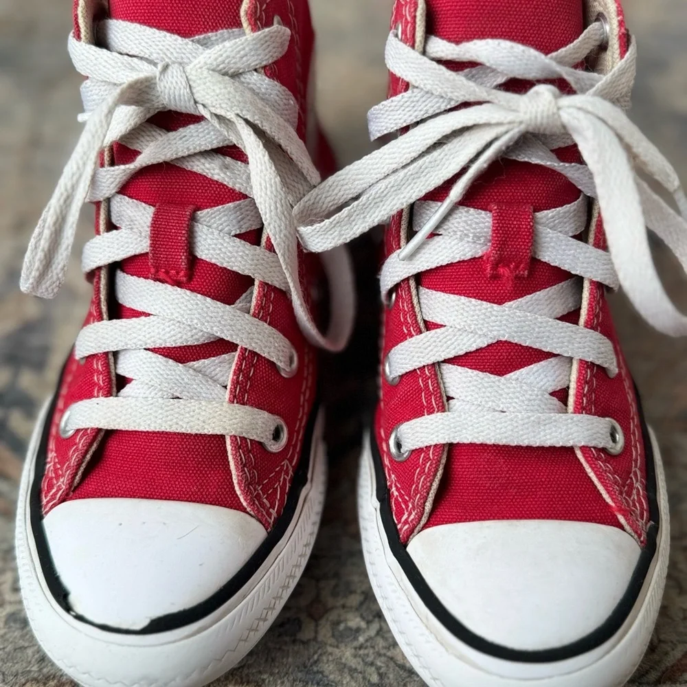 Converse Chuck Taylor All Star High Top Red Canvas Sneakers Youth Size 12